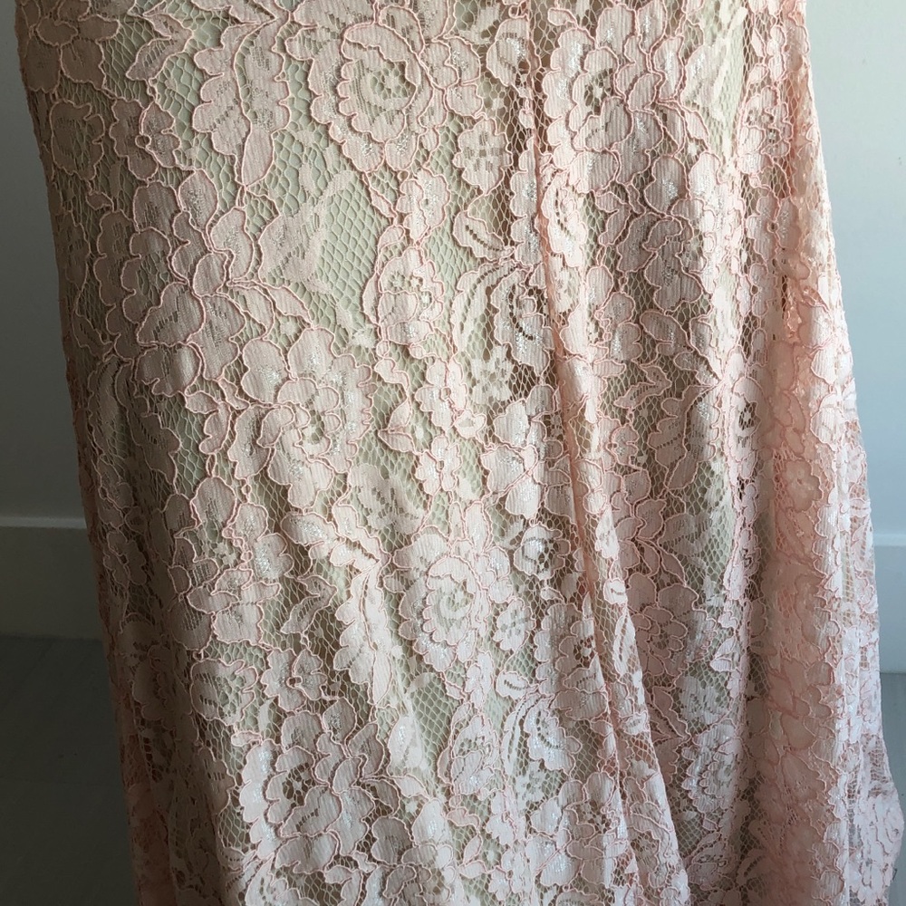 Stunning dress 💕 - Picture 4 of 8
